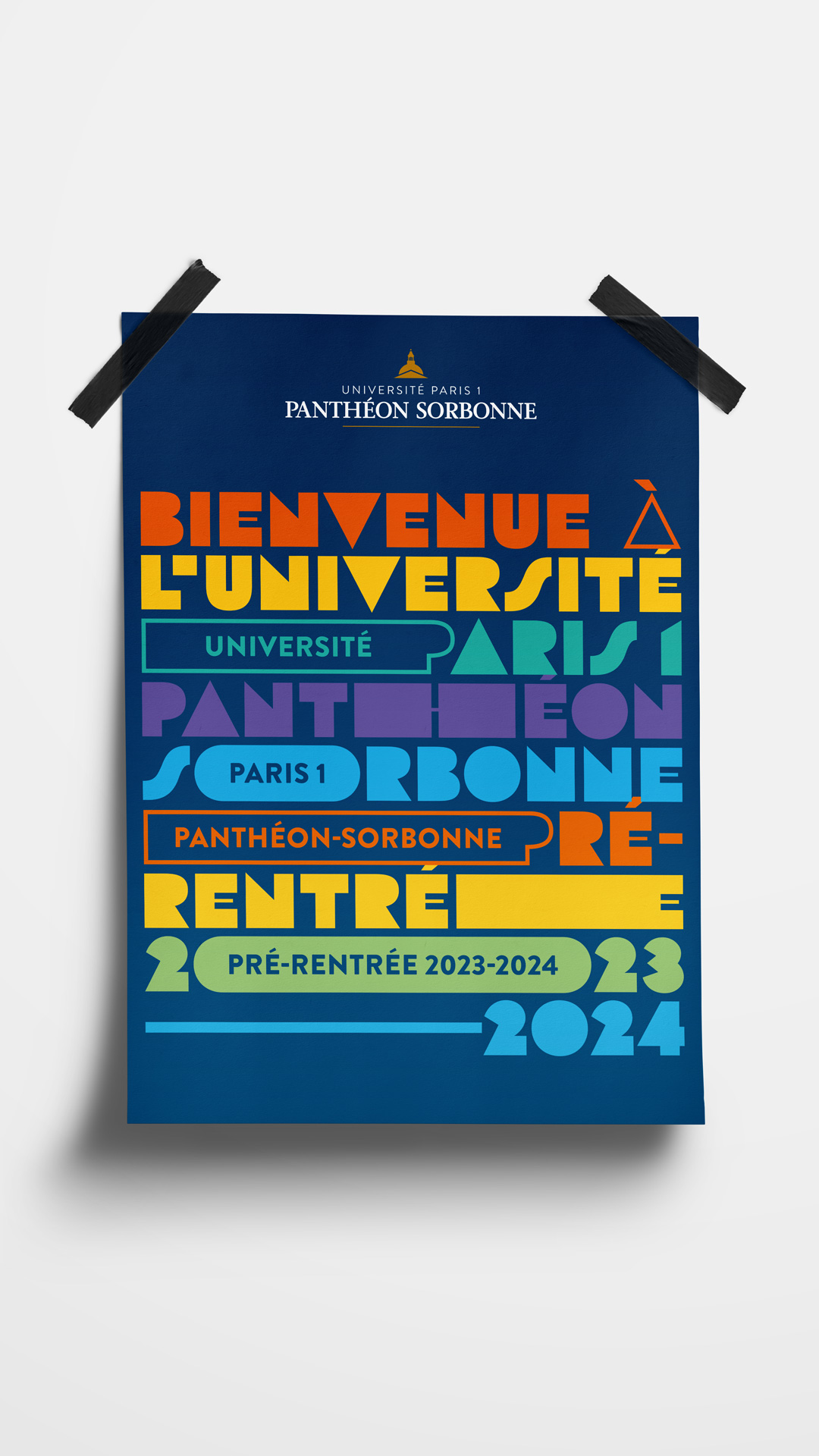 Affiche. Texte : Bienvenue à l'université Paris 1 Panthéon-Sorbonne